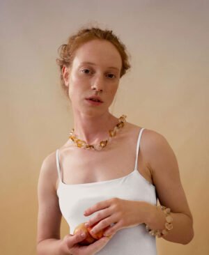 img 05 a white